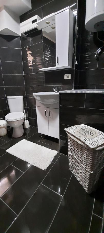 Apartament Clara Permet Apartment Exterior foto