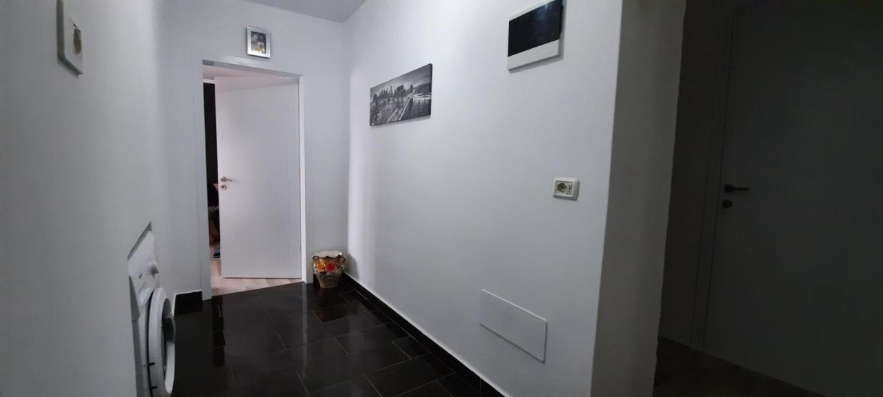 Apartament Clara Permet Apartment Exterior foto