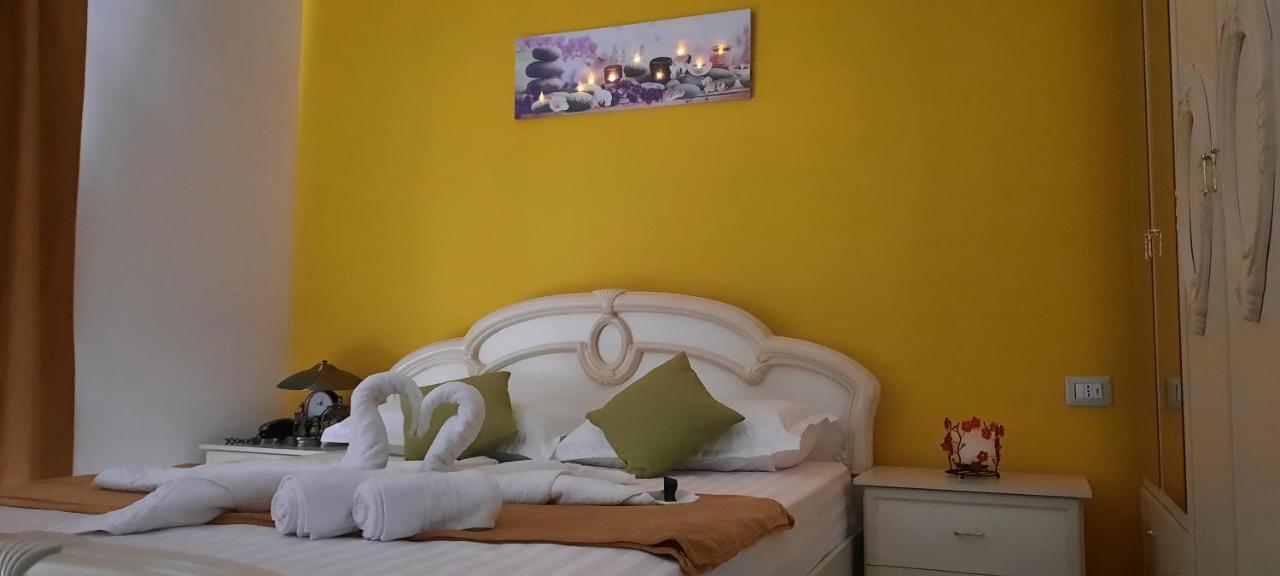 Apartament Clara Permet Apartment Exterior foto